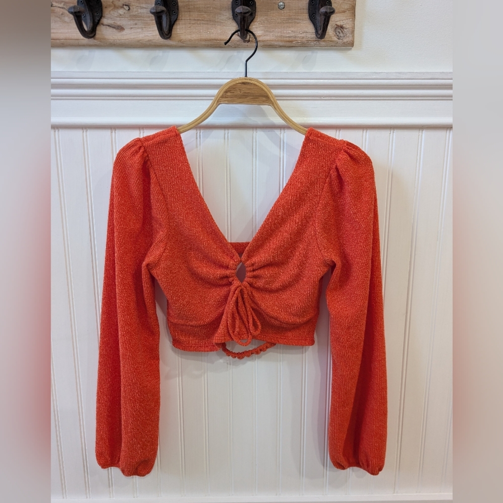 Le Lis Vibrant Orange Crop Top